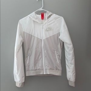 Nike windbreaker